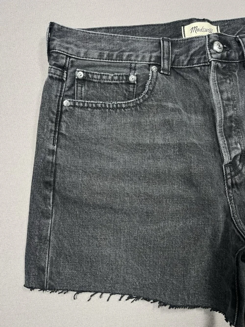 NWT Madewell The Brynn Long Black Levin Wash Jean Shorts Inseam 4